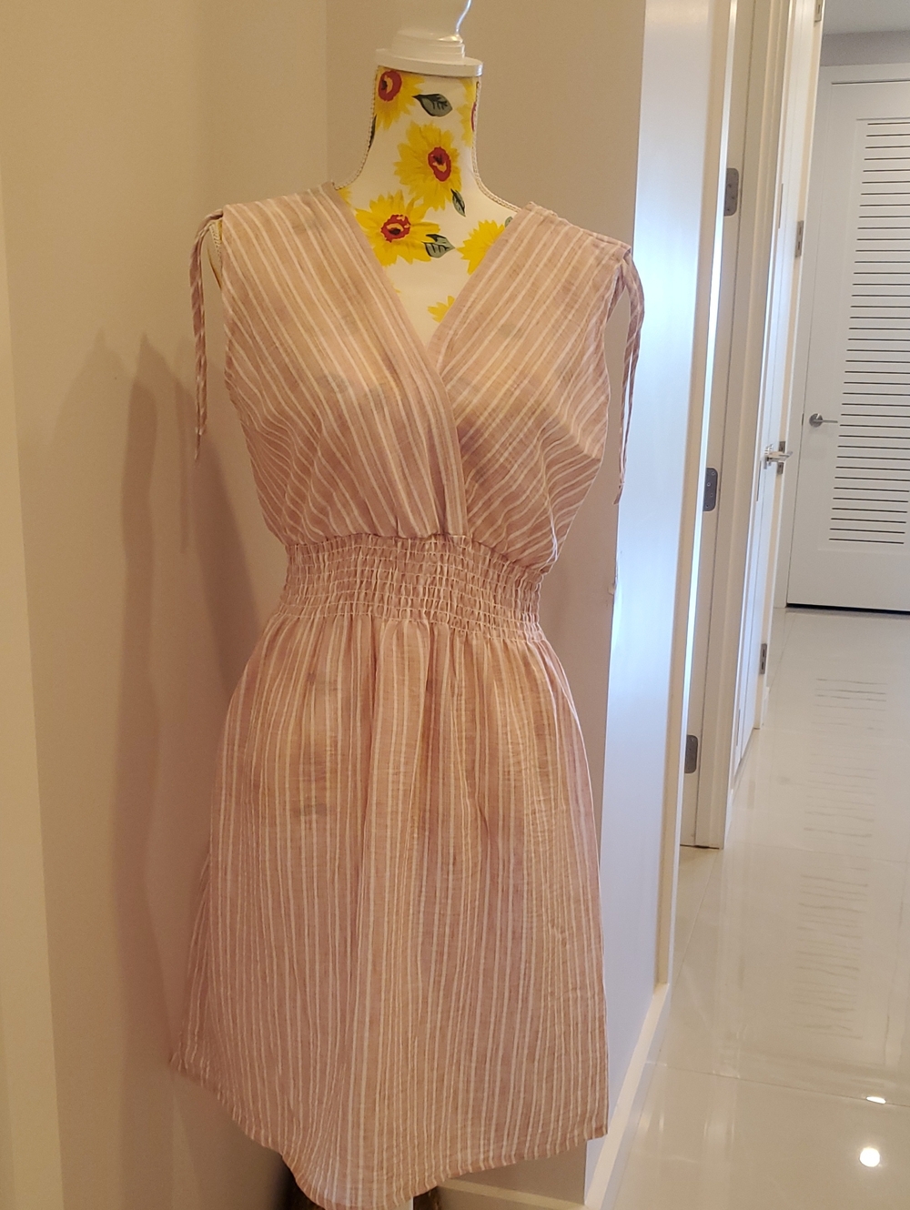 Sleeveless Pink Striped V-Neck Midi Dress with Smocked Waist
